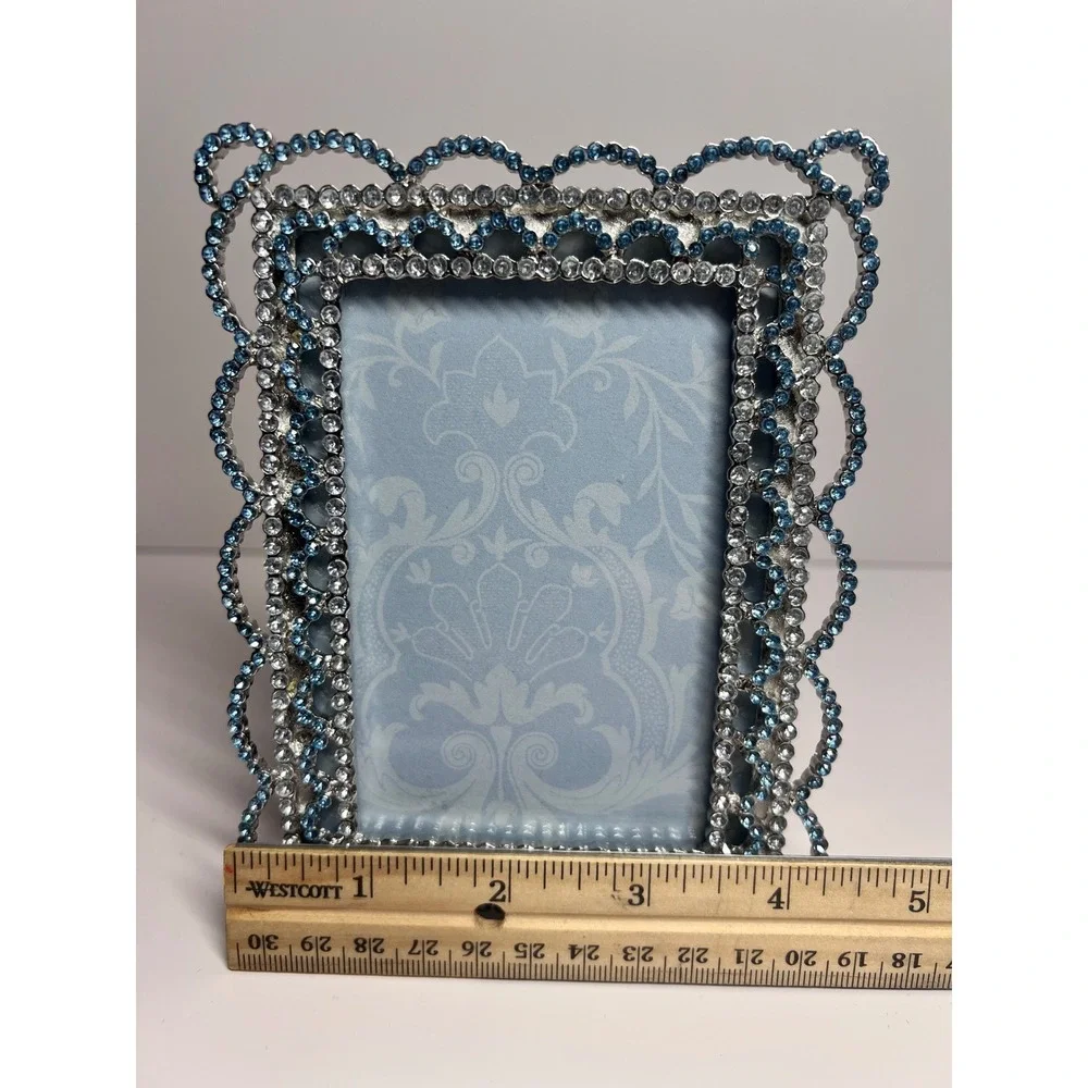 Sixtrees Blue Clear Rhinestone Scalloped Photo Frame Silver Tone Vintage Style